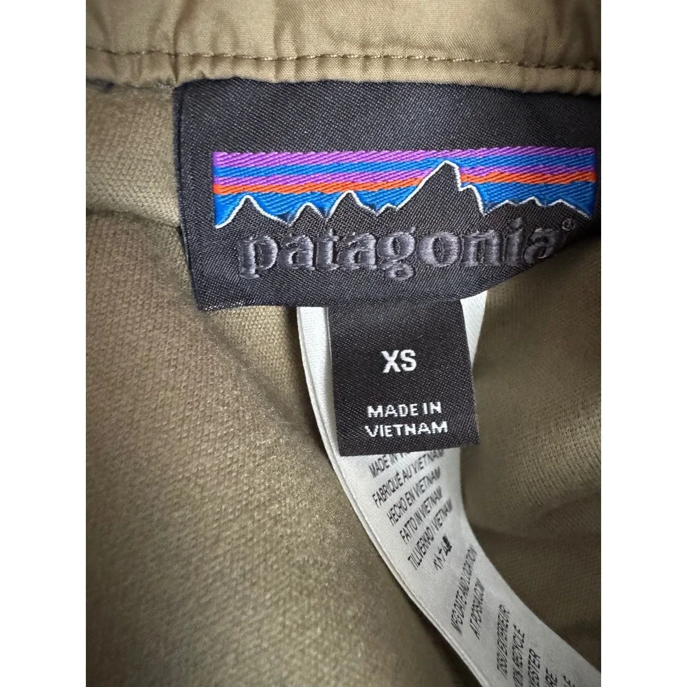 Patagonia Powder Town Pants Lichen Basin Green Camo Snow Ski Men's XS NWOT - Picture 3 of 7